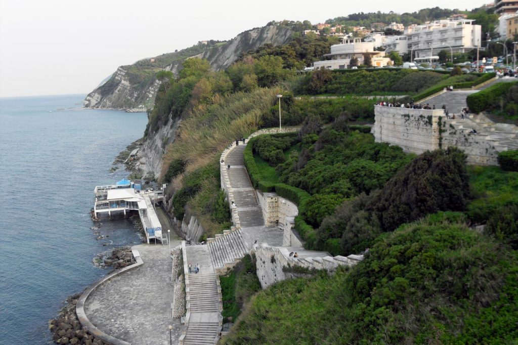 Ancona | B&b La Casa In Ancona | Affittacamere Ancona Centro